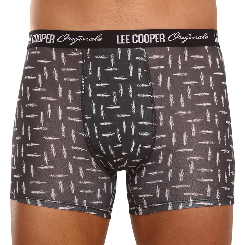 7PACK Herren Klassische Boxershorts Lee Cooper mehrfarbig (LCUBOX7P0109-1769861) 3XL.
Hochwertige Unterwäsche zum günstigen Preis - Lee Cooper Boxershorts
Die Herren-Boxershorts von Lee Cooper überzeugen durch die Qualität der Verarbeitung und das angenehme Material.
Lee Cooper stellt seit über 100 Jahren Qualitätsunterwäsche her.
Herren-Boxershorts und andere Unterwäsche von höchster Qualität finden Sie bei Lee Cooper, einer Marke, die bei Kunden in aller Welt beliebt ist.