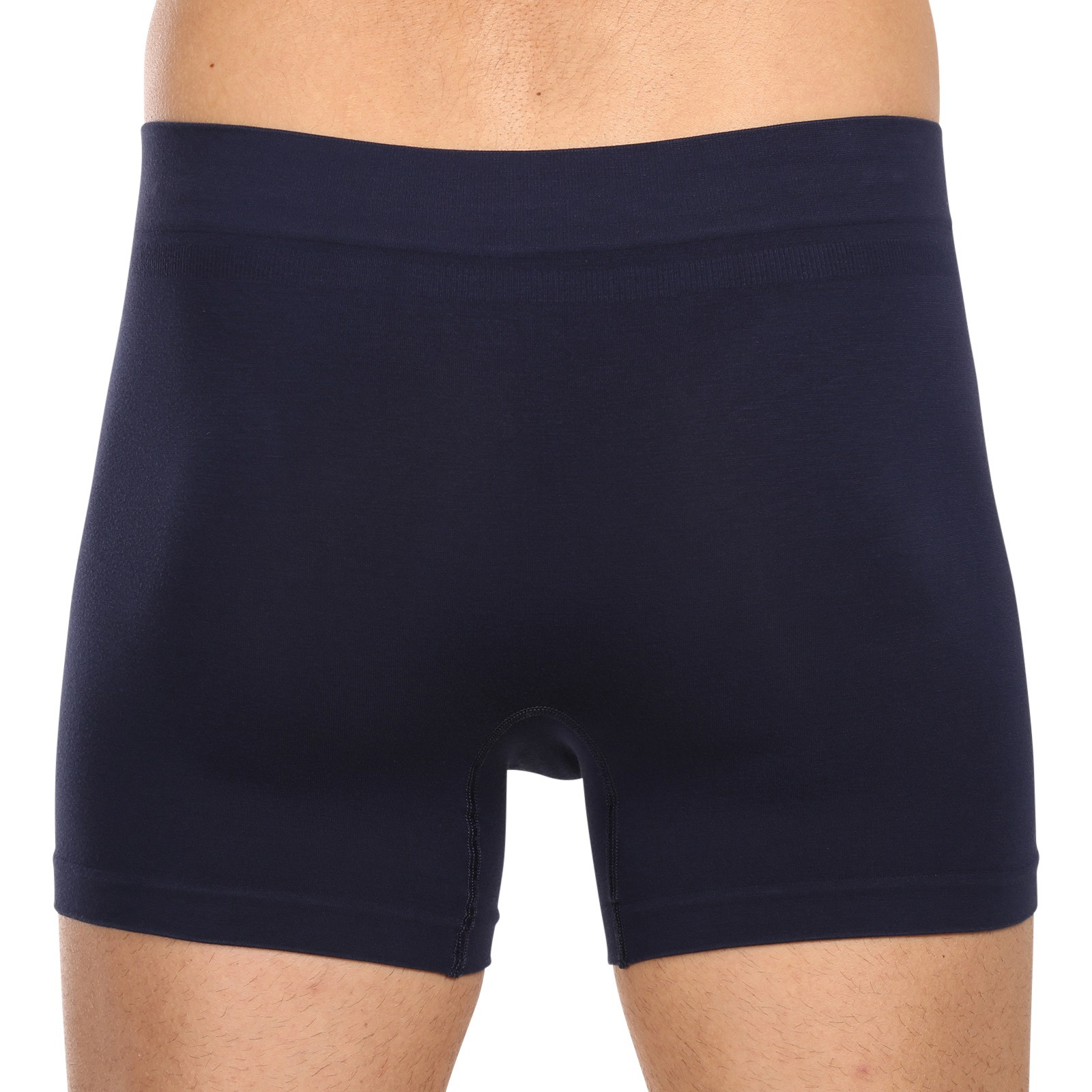 3PACK Herren Boxershorts Nedeto nahtlos Bambus blau (3NDTB002S) M.
Klassische schwarze Boxershorts für jeden Kleiderschrank

Die Nedeto Herren-Boxershorts mit längerem Bein sorgen für perfekten Tragekomfort im Alltag, egal ob Sie ein wichtiges Arbeitstreffen haben oder zum Klettern müssen.
Tschechische Marke Nedeto setzt auf Qualität

Wir tragen alle Nedeto-Boxershorts, weil wir sie selbst hergestellt haben.