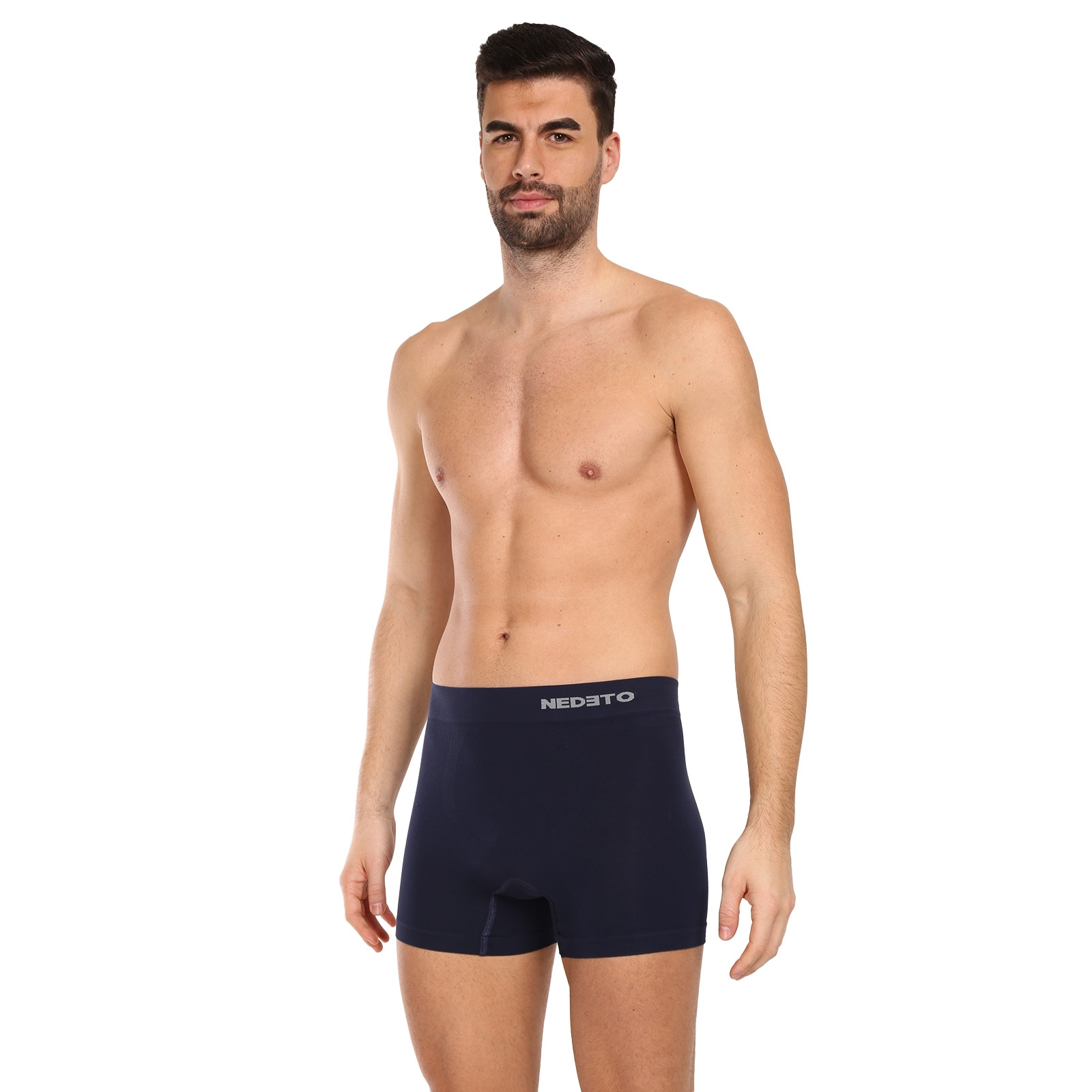 3PACK Herren Boxershorts Nedeto nahtlos Bambus blau (3NDTB002S) M.
Klassische schwarze Boxershorts für jeden Kleiderschrank

Die Nedeto Herren-Boxershorts mit längerem Bein sorgen für perfekten Tragekomfort im Alltag, egal ob Sie ein wichtiges Arbeitstreffen haben oder zum Klettern müssen.
Tschechische Marke Nedeto setzt auf Qualität

Wir tragen alle Nedeto-Boxershorts, weil wir sie selbst hergestellt haben.