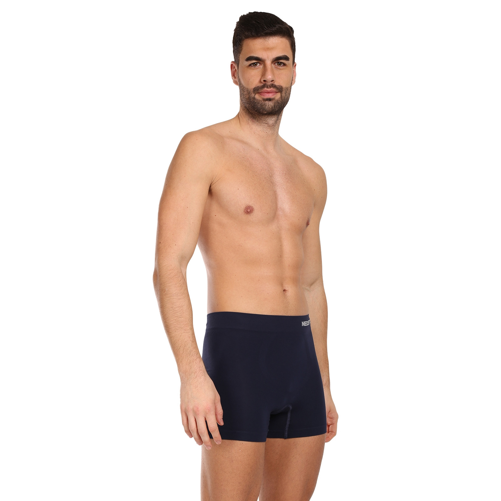 3PACK Herren Boxershorts Nedeto nahtlos Bambus blau (3NDTB002S) M.
Klassische schwarze Boxershorts für jeden Kleiderschrank

Die Nedeto Herren-Boxershorts mit längerem Bein sorgen für perfekten Tragekomfort im Alltag, egal ob Sie ein wichtiges Arbeitstreffen haben oder zum Klettern müssen.
Tschechische Marke Nedeto setzt auf Qualität

Wir tragen alle Nedeto-Boxershorts, weil wir sie selbst hergestellt haben.